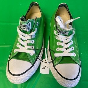 Converse woman’s Green Low Top Sneakers with White Accents